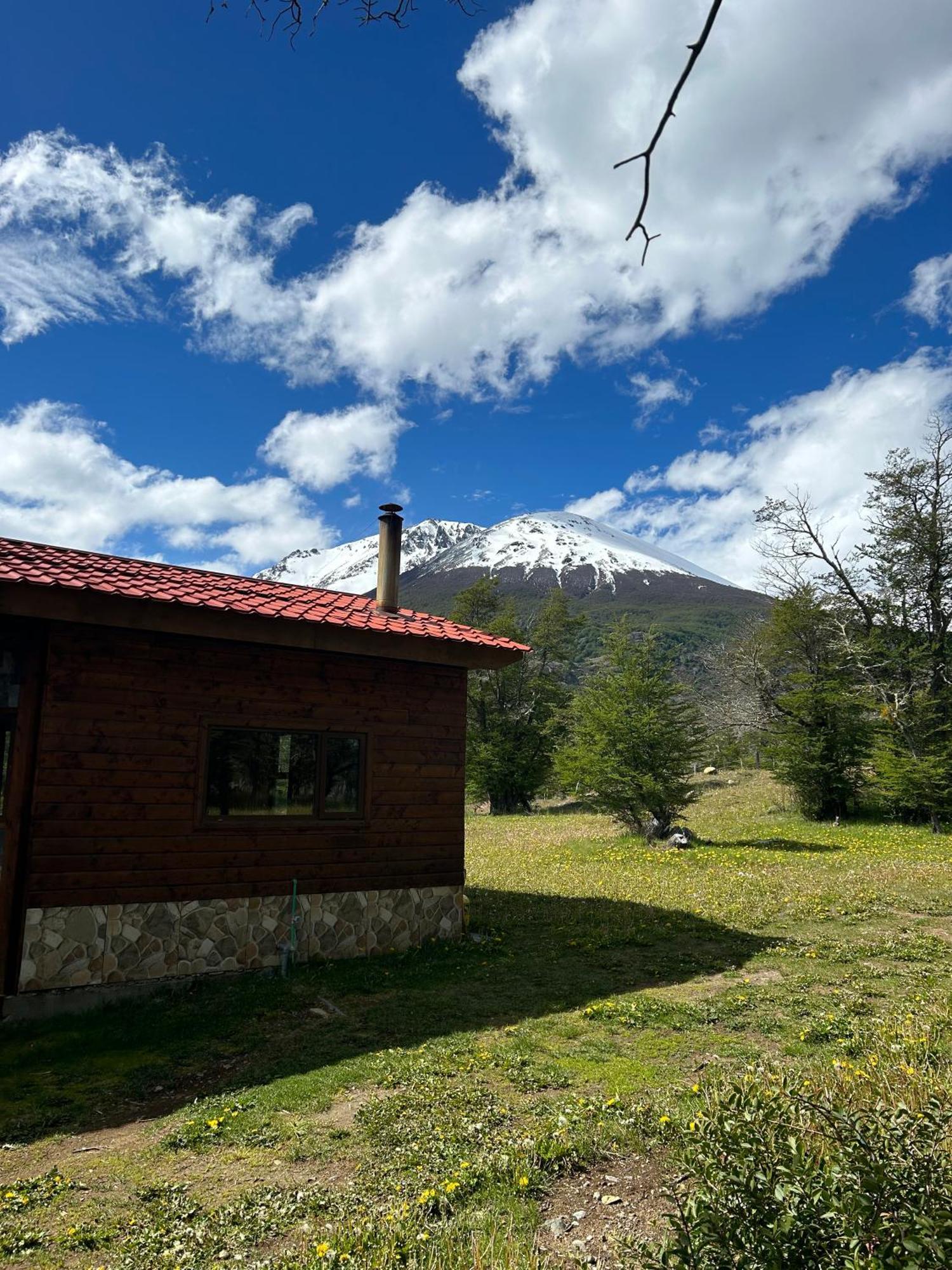 Quelen Patagonia Vandrerhjem Villa Cerro Castillo Eksteriør bilde